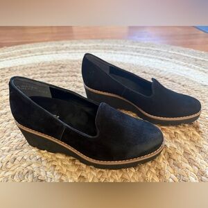 Vionic Willa Wedge Black Suede Elevated Style Quiet Luxury Minimalist Classic